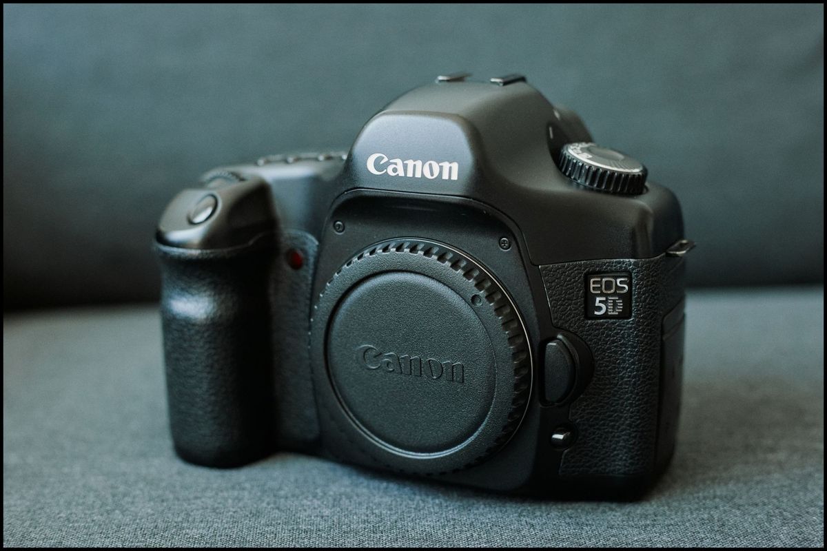 A Review Of The Original Canon EOS 5D Classic