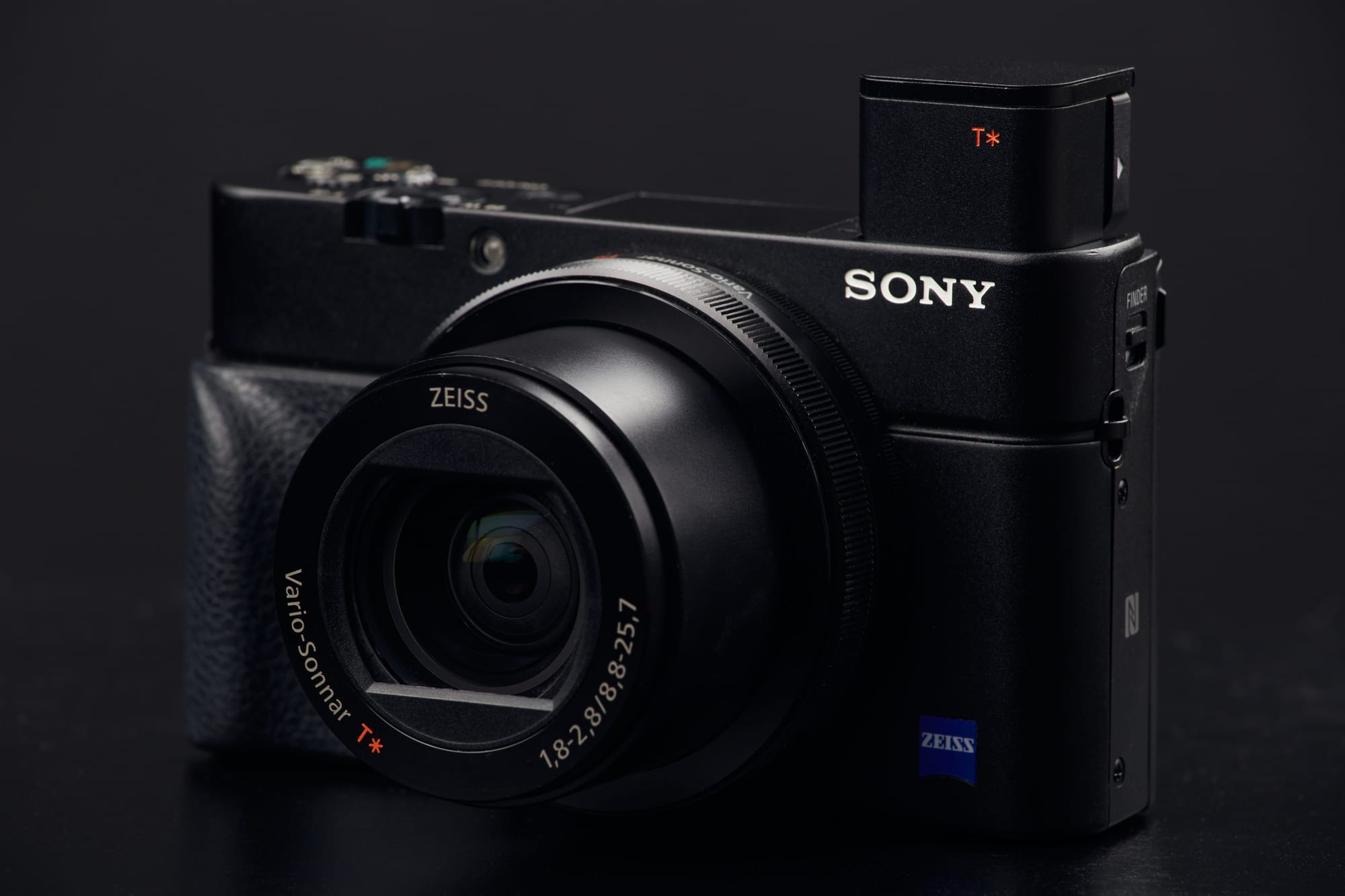 SONY Cyber-shot DSC-RX100m3 ブラック Amazon.com: Sony RX100 III 20.1 MP Premium Compact Digital