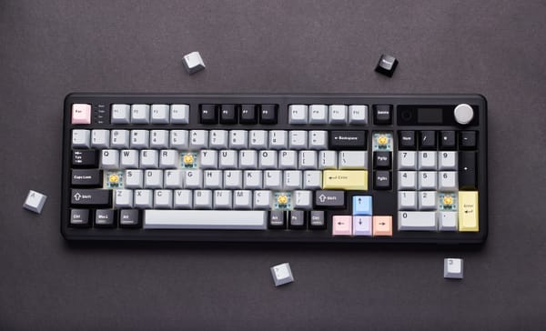 A Review Of The Epomaker TH99 Pro Mechanical Keyboard